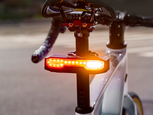 Ravemen NT101 akkumulátoros hátsó lámpa