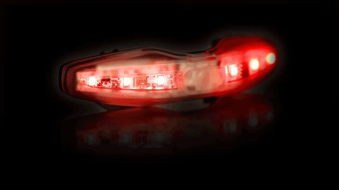 MET sisakra szerelhető USB LED akkumulátoros hátsó lámpa