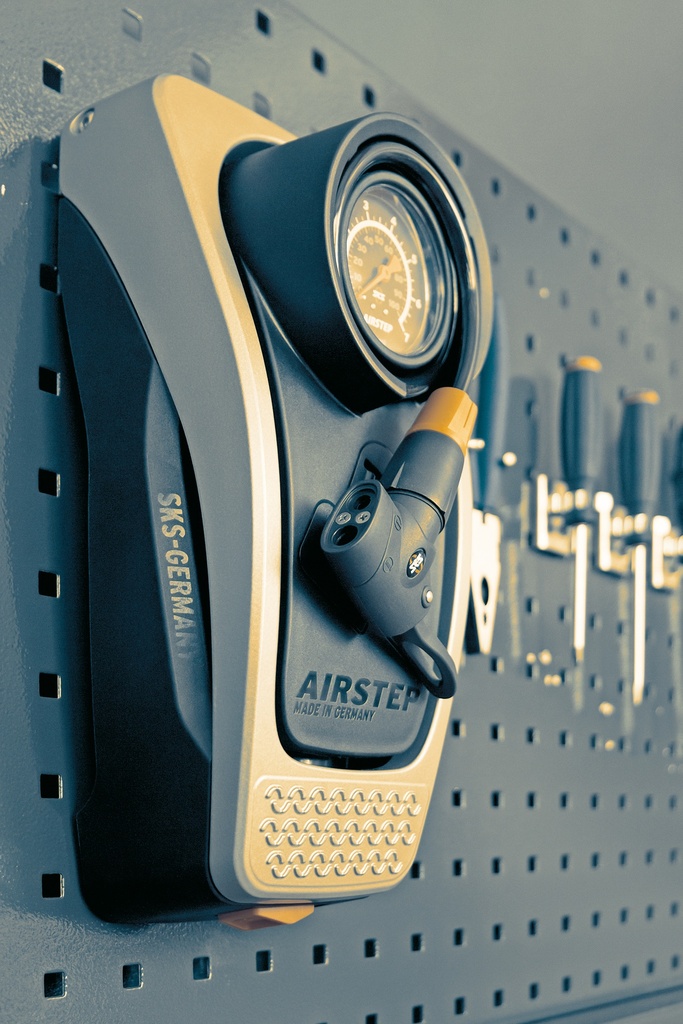 SKS-Germany Airstep lábpumpa [fekete-szürke]