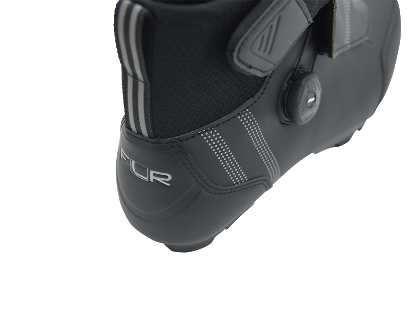 FLR Defender II Pro Dial MTB téli kerékpáros cipő [fekete, 44]