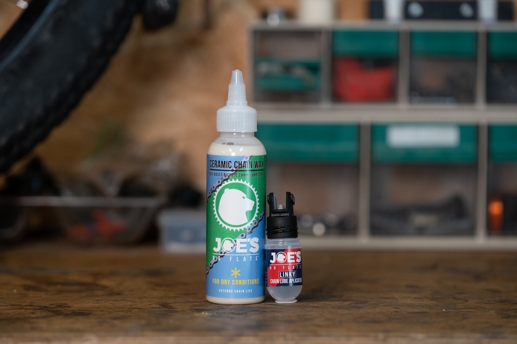 Joe's No-Flats No-Flats Ceramic Chain Wax Dry ajándék 15 ml-es aplikátorral [125 ml]