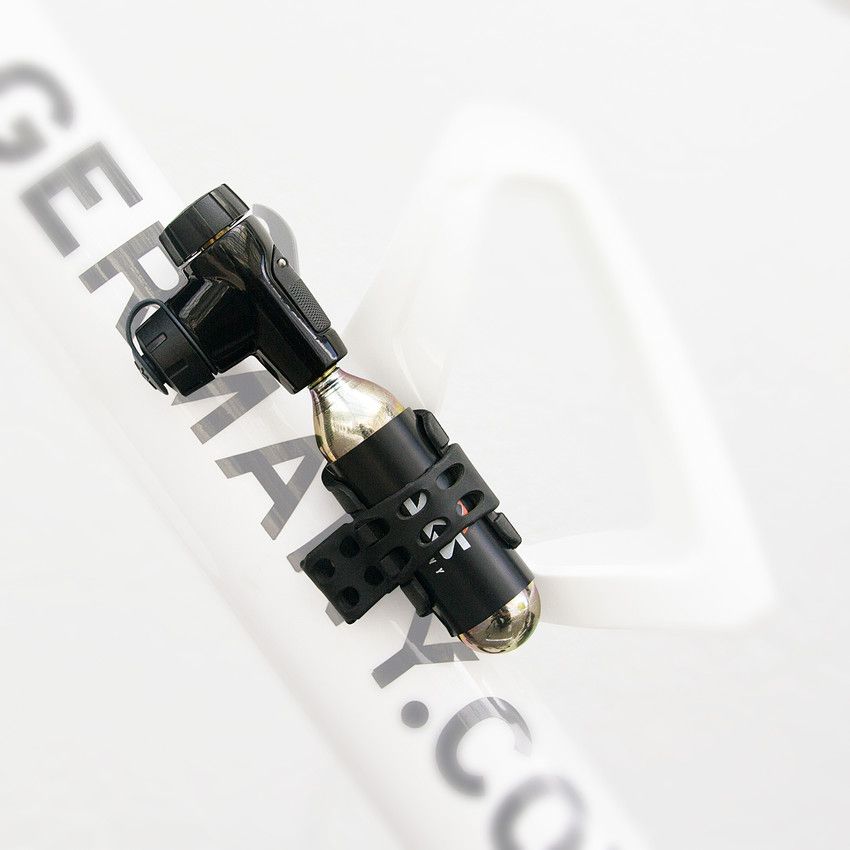 SKS-Germany Airbuster patronos pumpa