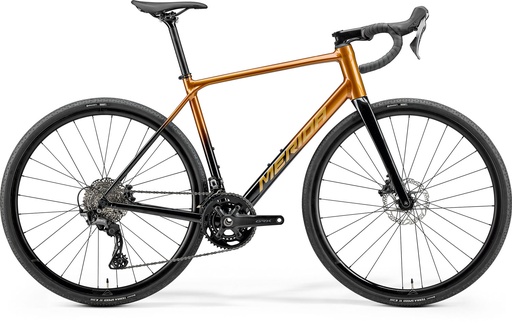 [#BF-2600583] MERIDA SCULTURA ENDURANCE GR 700 L VADMÉZ (FEKETE)